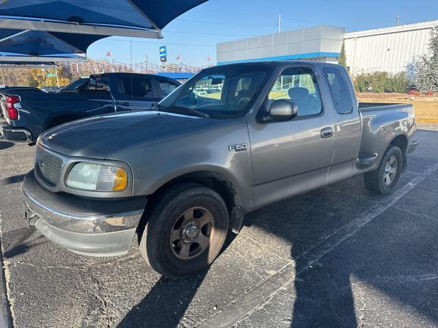 used 2001 Ford F-150 car, priced at $2,500