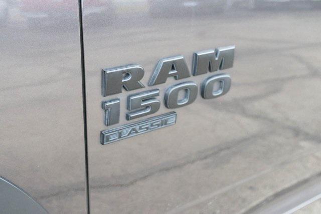 used 2021 Ram 1500 Classic car, priced at $25,000