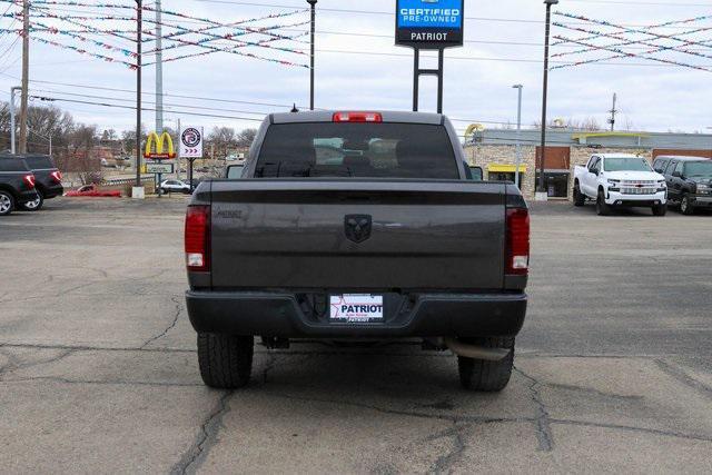 used 2021 Ram 1500 Classic car, priced at $25,000