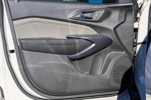 new 2026 Chevrolet Trax car, priced at $27,255