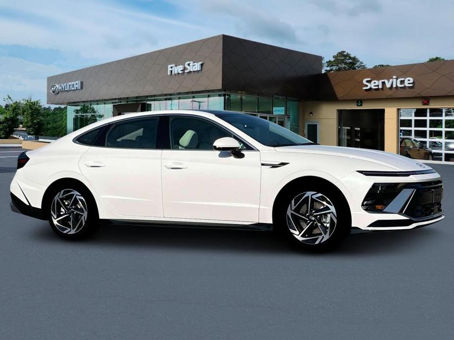 new 2025 Hyundai Sonata car, priced at $31,170