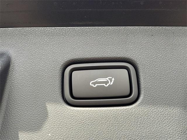 new 2025 Hyundai TUCSON Hybrid car, priced at $40,392