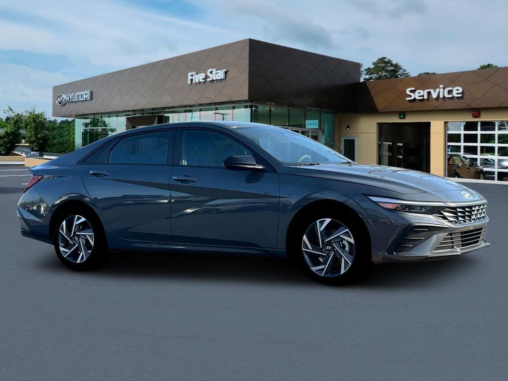 new 2025 Hyundai Elantra HEV car, priced at $27,892