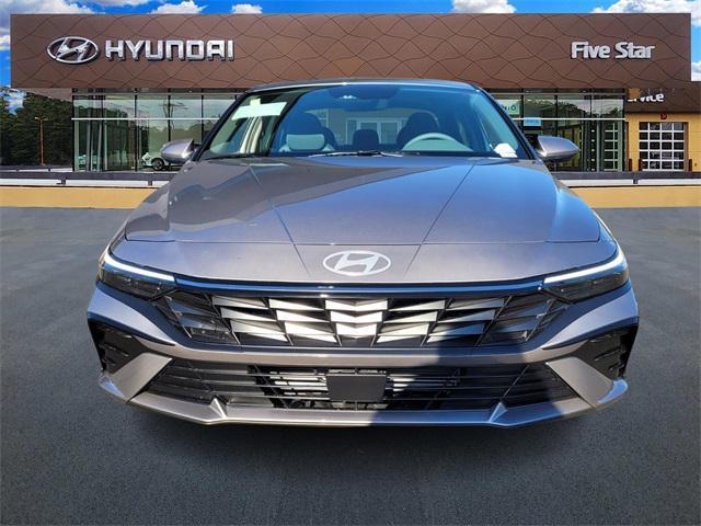 new 2025 Hyundai Elantra car, priced at $24,578