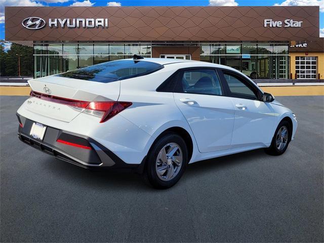 new 2025 Hyundai Elantra car, priced at $21,696