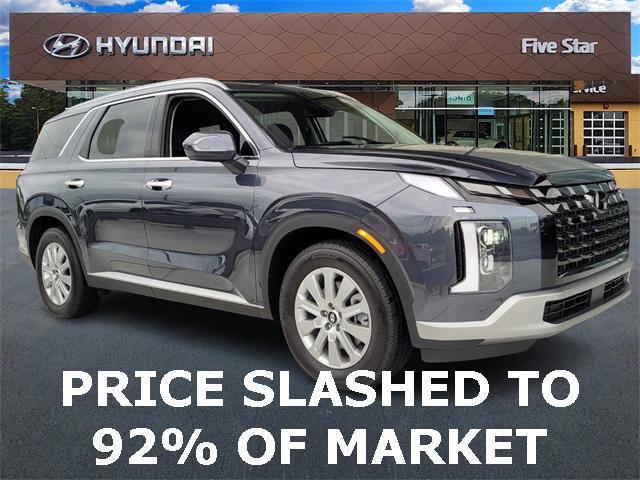 used 2024 Hyundai Palisade car, priced at $38,000