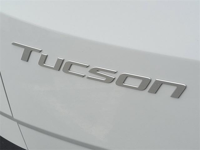 new 2025 Hyundai Tucson Hybrid car, priced at $42,383