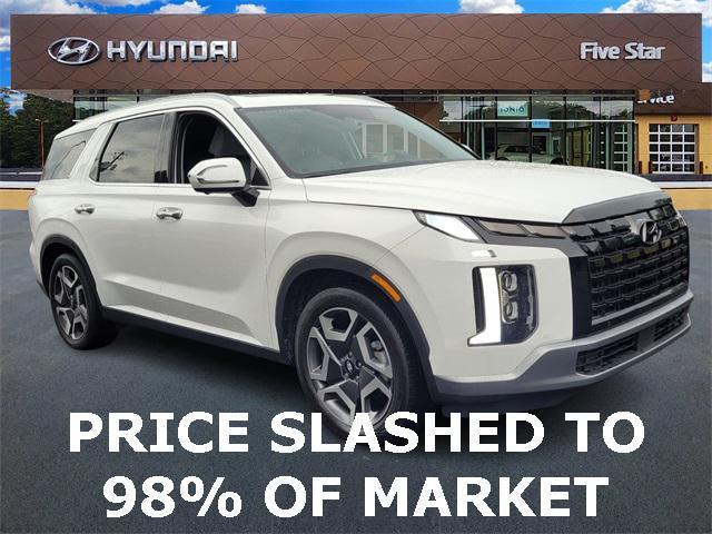 used 2023 Hyundai Palisade car, priced at $34,000