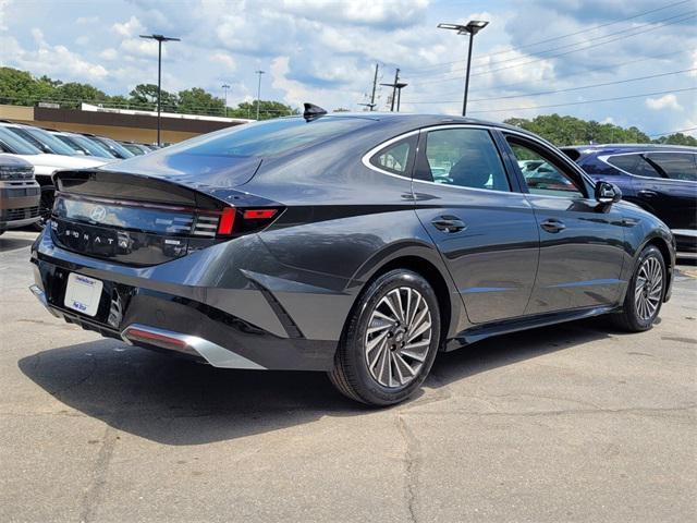 new 2024 Hyundai Sonata Hybrid car, priced at $28,701