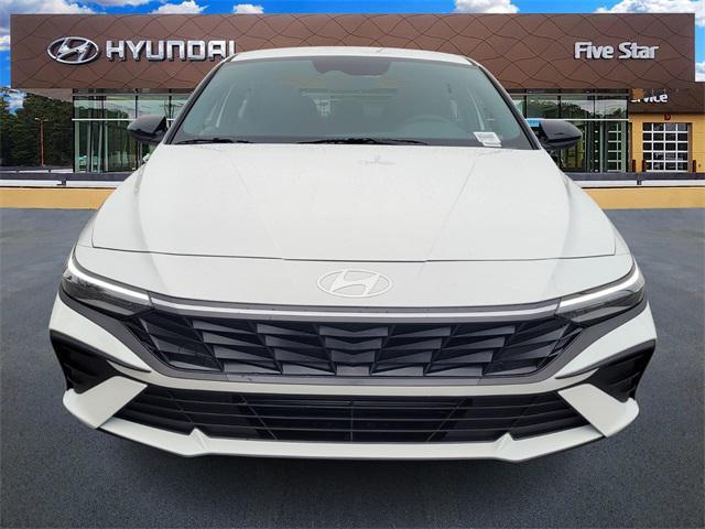 new 2025 Hyundai Elantra car, priced at $24,280