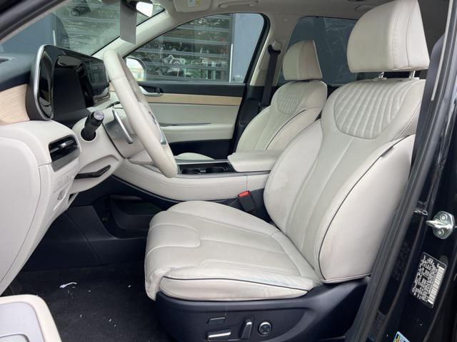 used 2024 Hyundai Palisade car, priced at $41,000