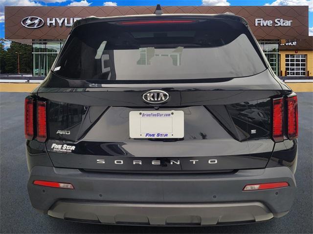 used 2021 Kia Sorento car, priced at $25,000