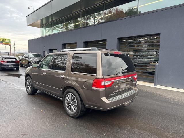 used 2015 Lincoln Navigator car, priced at $10,000