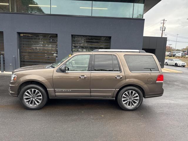 used 2015 Lincoln Navigator car, priced at $10,000