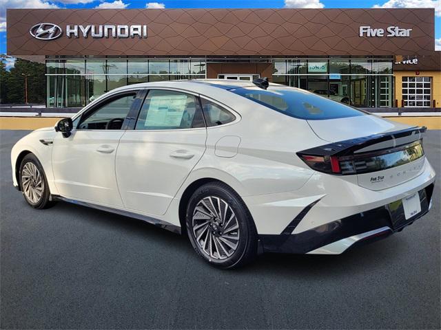 new 2024 Hyundai Sonata Hybrid car, priced at $34,637