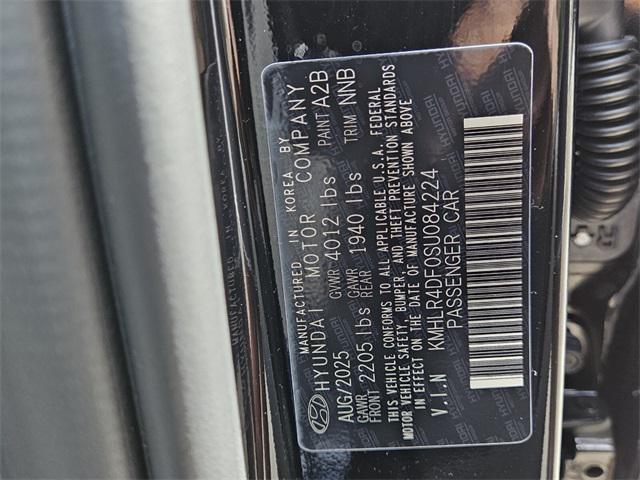 new 2025 Hyundai Elantra car, priced at $30,030