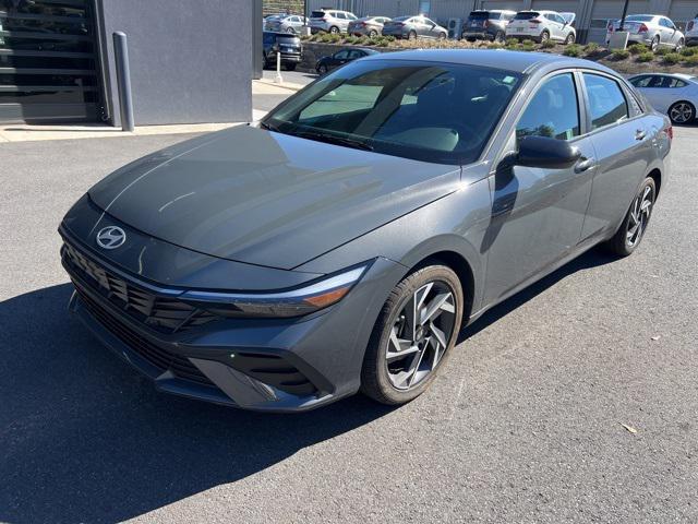 used 2025 Hyundai Elantra car, priced at $19,500