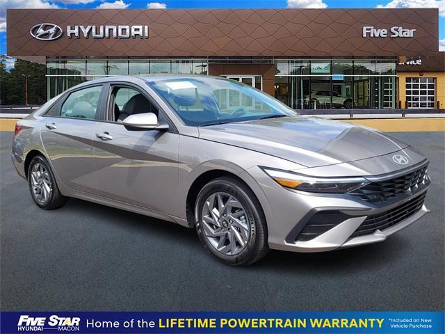 new 2024 Hyundai Elantra car, priced at $22,504