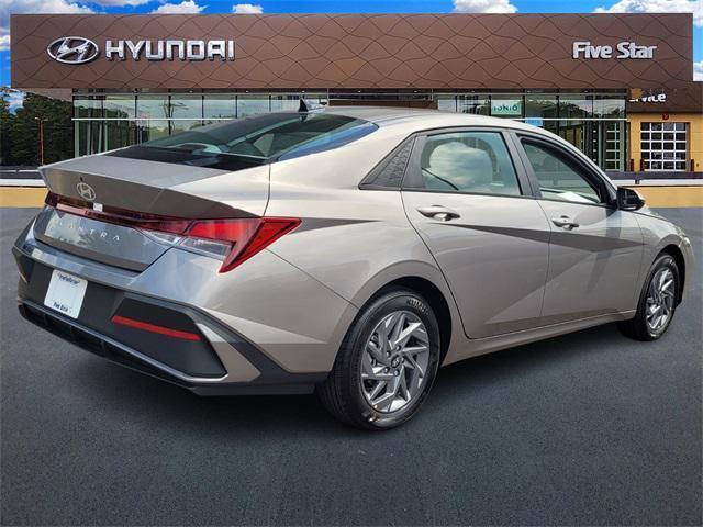 new 2024 Hyundai Elantra car, priced at $22,504