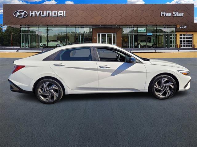 new 2025 Hyundai Elantra car, priced at $22,776