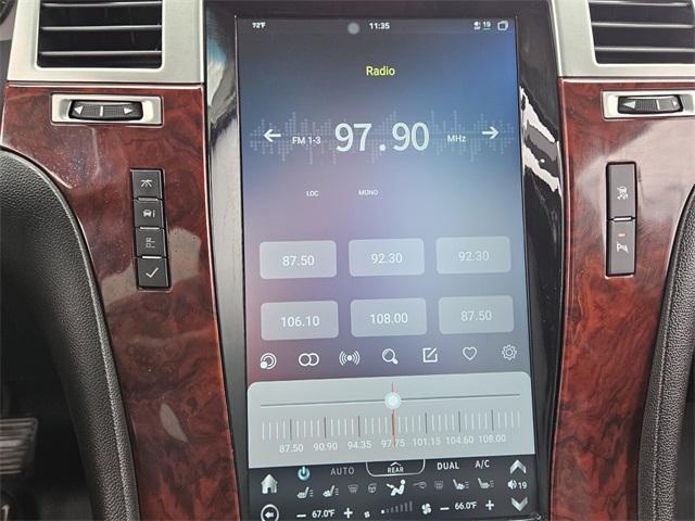 used 2007 Cadillac Escalade car, priced at $5,000