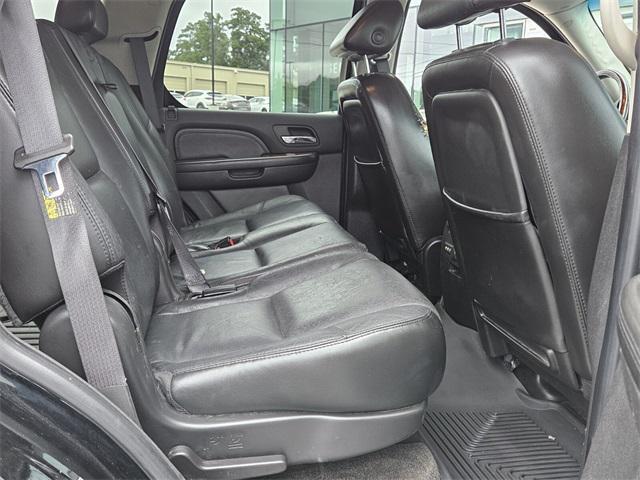 used 2007 Cadillac Escalade car, priced at $5,000