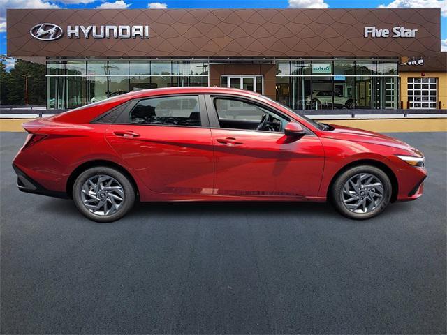 new 2024 Hyundai Elantra car, priced at $22,229