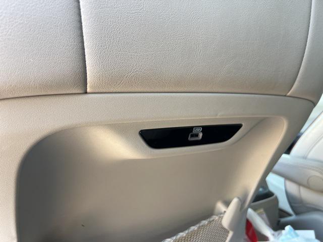 used 2018 Chrysler Pacifica car, priced at $16,800