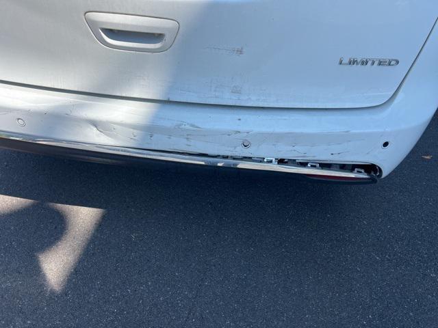 used 2018 Chrysler Pacifica car, priced at $16,800
