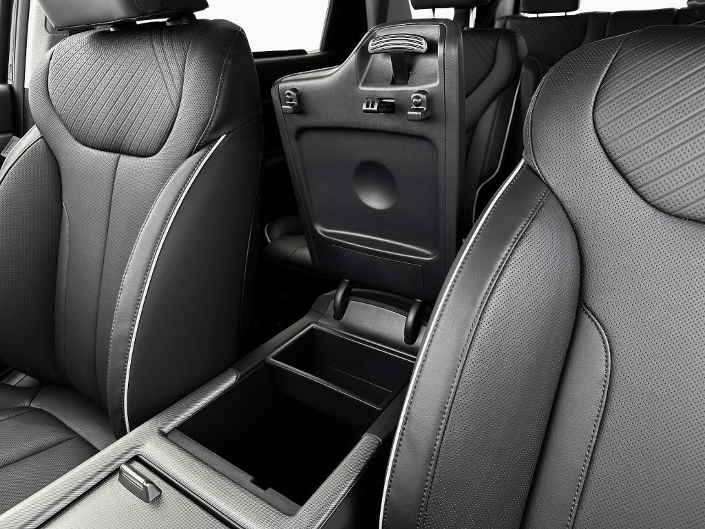 new 2025 Hyundai Palisade car, priced at $43,264