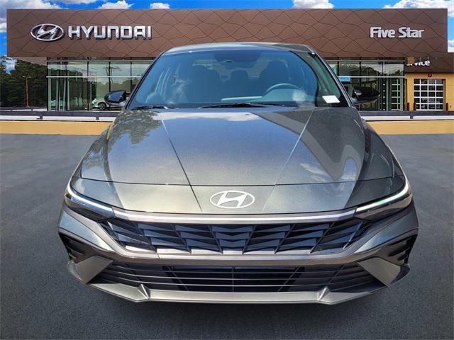 new 2025 Hyundai Elantra car, priced at $22,911