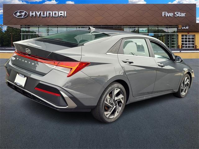 new 2024 Hyundai Elantra car, priced at $24,125