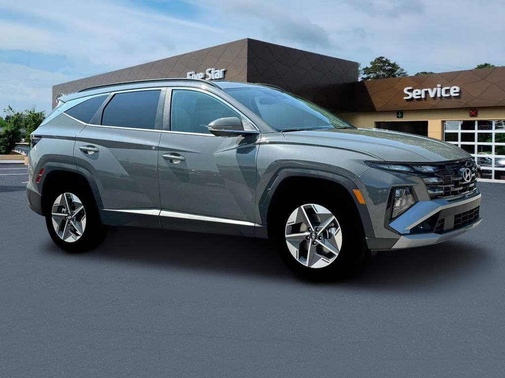 new 2025 Hyundai Tucson car, priced at $33,425