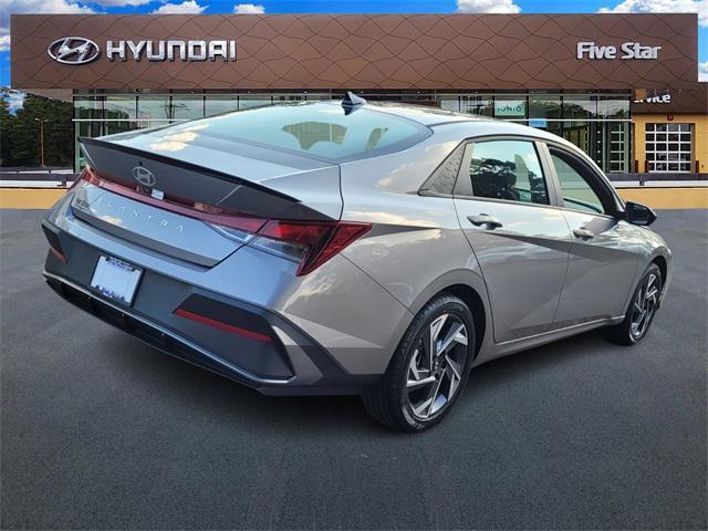 new 2025 Hyundai Elantra car, priced at $21,336