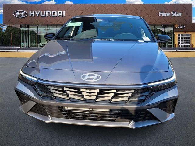 new 2025 Hyundai Elantra car, priced at $21,336