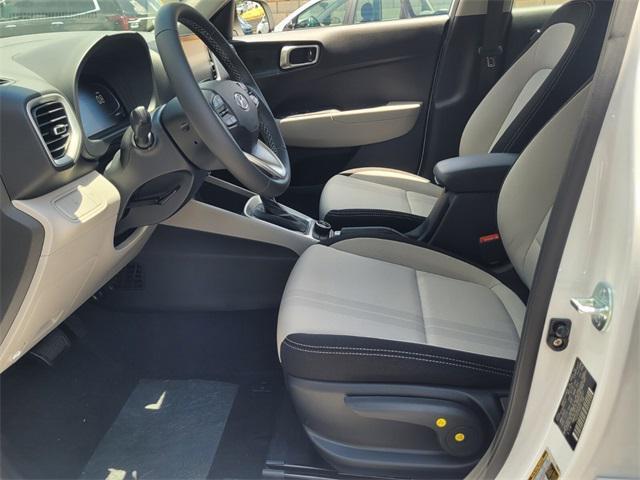 new 2025 Hyundai Venue car, priced at $21,966