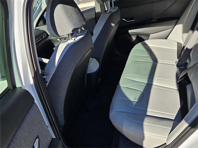 new 2025 Hyundai Elantra car, priced at $28,315