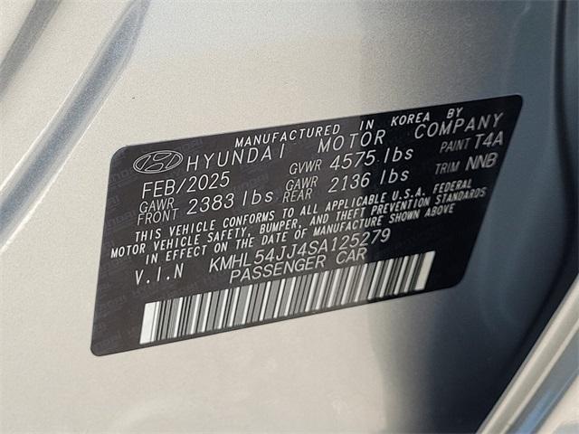 new 2025 Hyundai Sonata Hybrid car, priced at $36,931