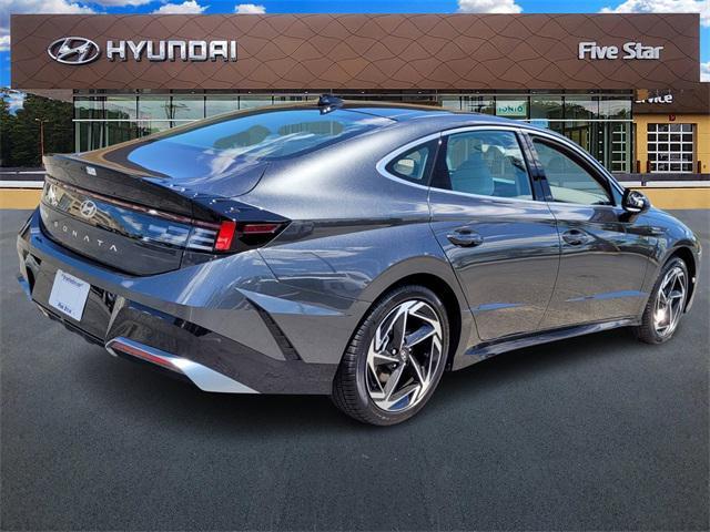 new 2024 Hyundai Sonata car, priced at $28,384