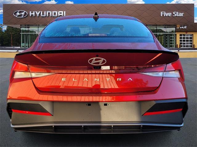 new 2025 Hyundai Elantra car, priced at $22,308