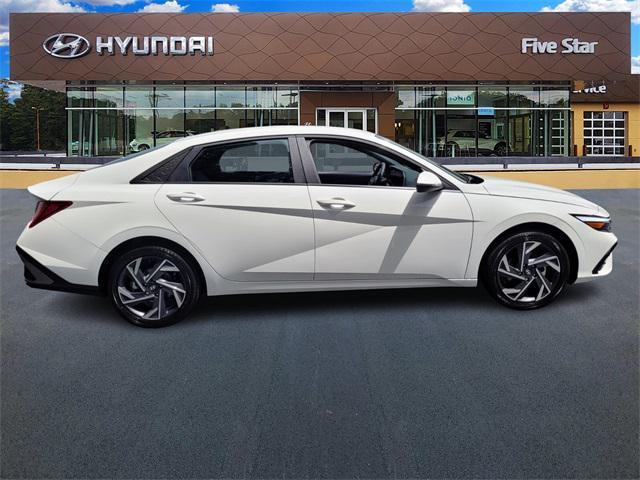 new 2024 Hyundai Elantra HEV car, priced at $26,268