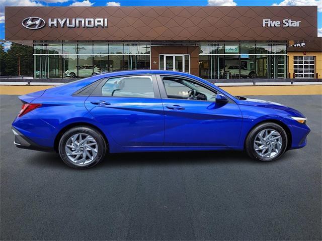 new 2024 Hyundai Elantra car, priced at $22,495