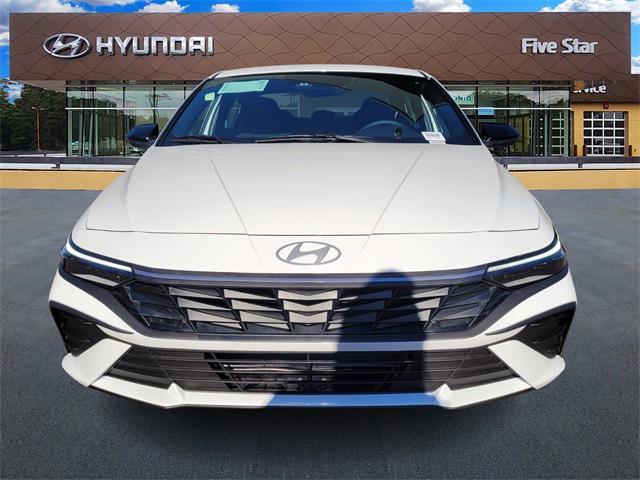 new 2025 Hyundai Elantra car, priced at $24,307