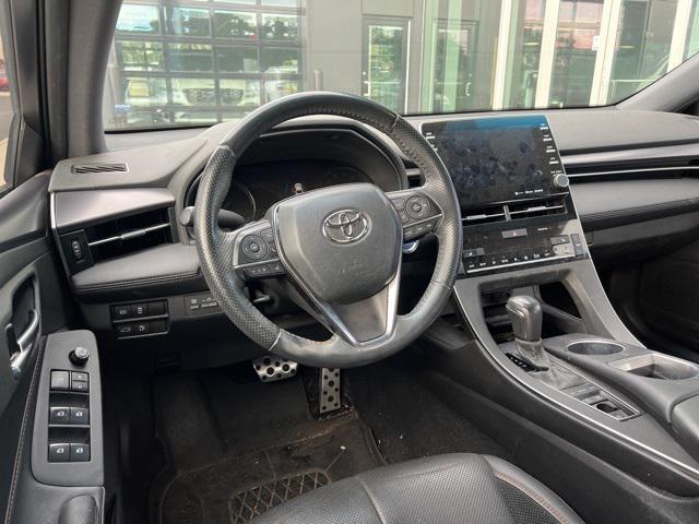 used 2022 Toyota Avalon Hybrid car, priced at $29,500