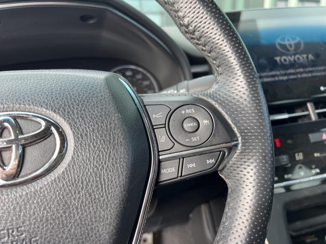 used 2022 Toyota Avalon Hybrid car, priced at $29,500