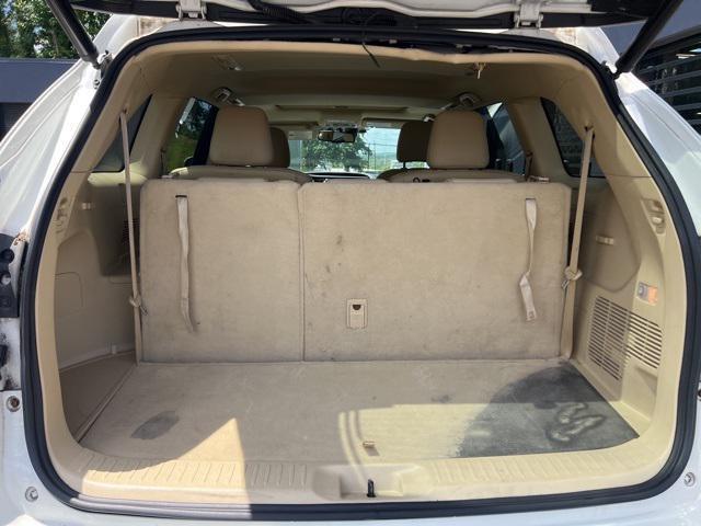 used 2015 Toyota Highlander car, priced at $19,914