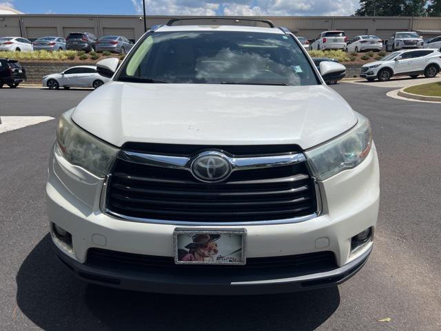 used 2015 Toyota Highlander car, priced at $19,914