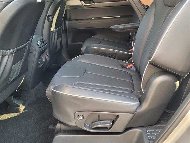 new 2025 Hyundai Palisade car, priced at $43,297