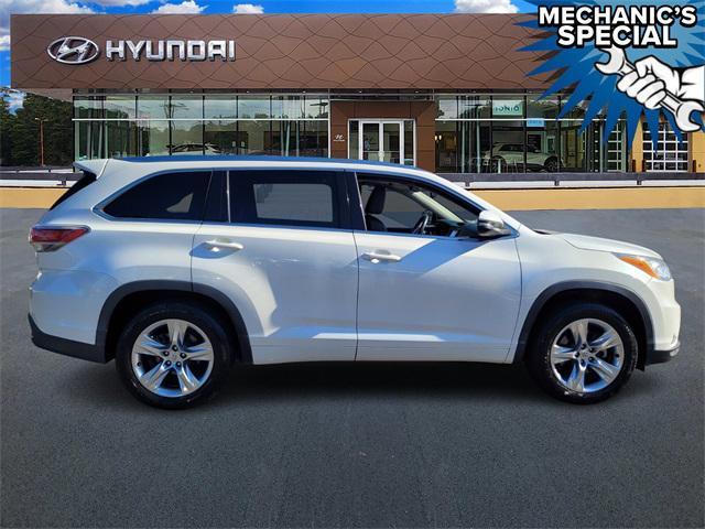 used 2014 Toyota Highlander car, priced at $13,000