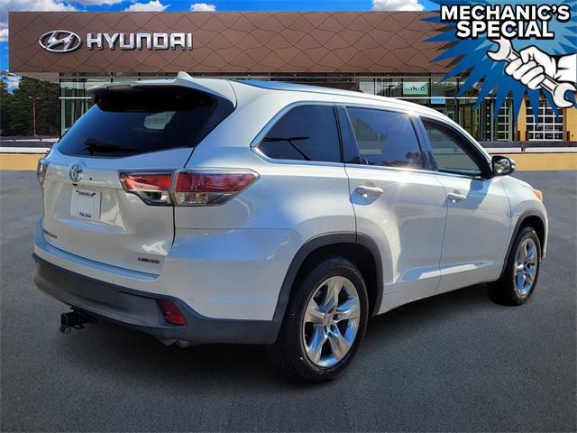 used 2014 Toyota Highlander car, priced at $13,000